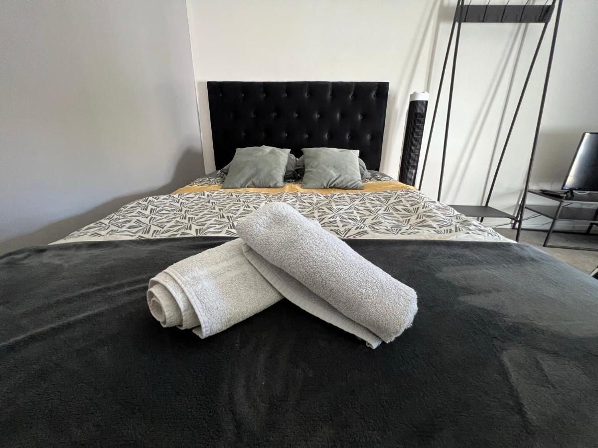 Apartament Le Gousselot Parking Metz Pompidou Un-Sejour-A-Part Zewnętrze zdjęcie